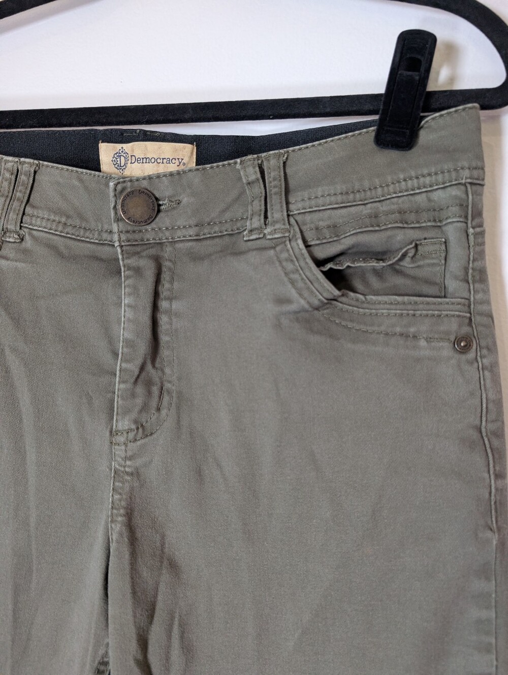 Olive Women’s Skinny Jeans By Democracy Size 10 - Picture 3 of 7